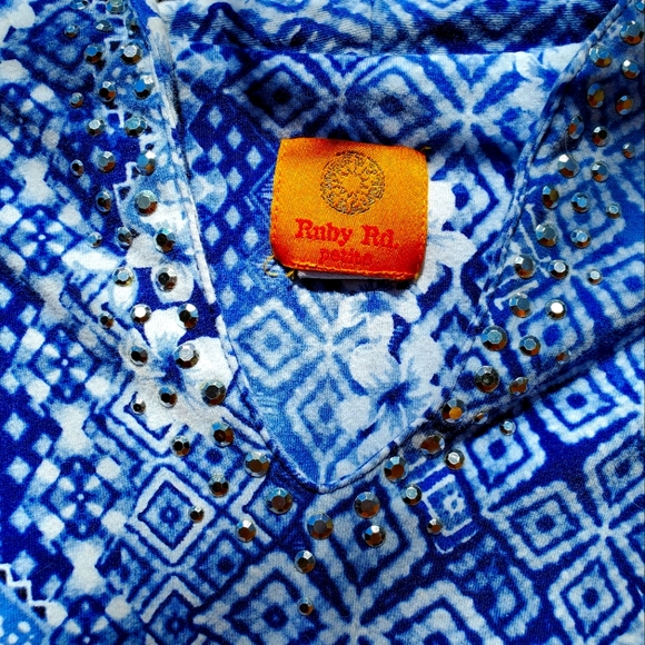 Ruby Rd. Petite - Picture 2 of 6